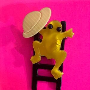 Lea stein Paris frog on ladder pin brooch vintage